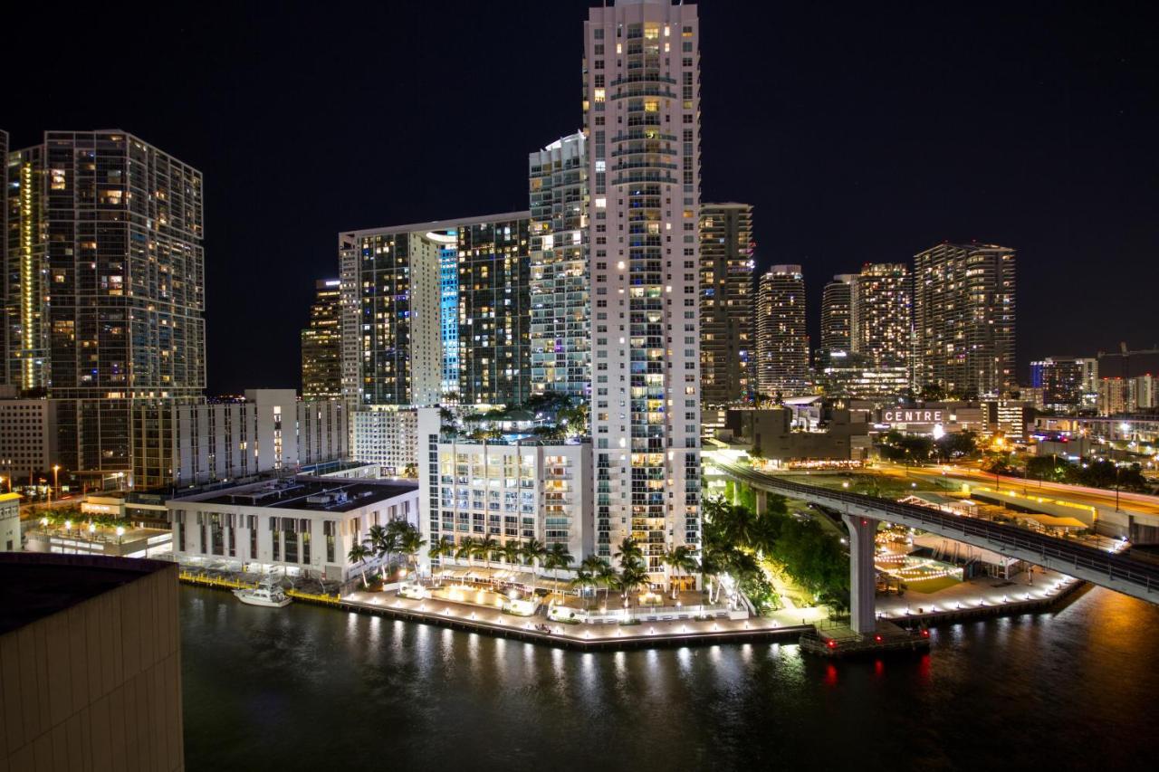 Comfort Inn & Suites Downtown Brickell-Port Of Miami Exterior foto