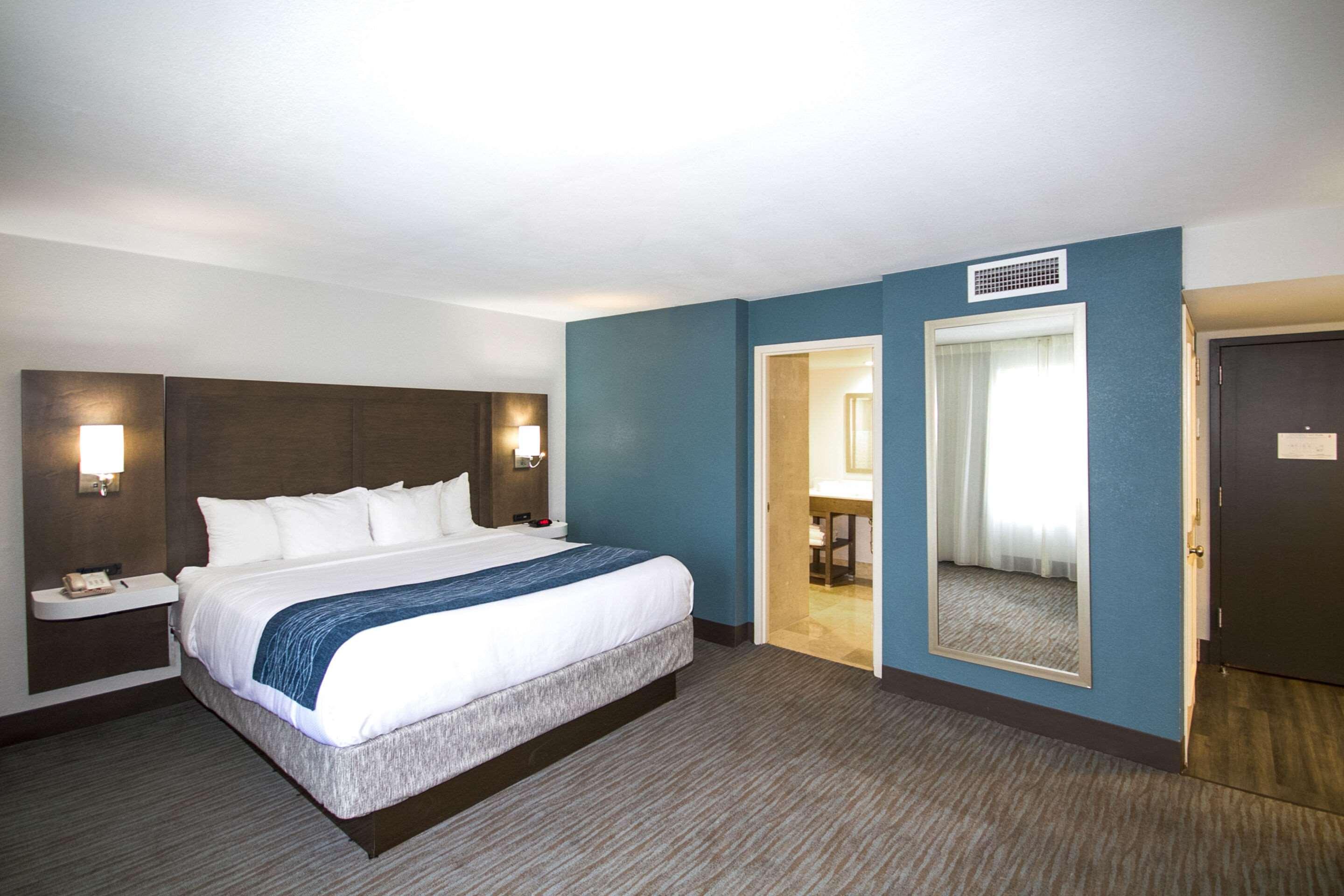 Comfort Inn & Suites Downtown Brickell-Port Of Miami Exterior foto