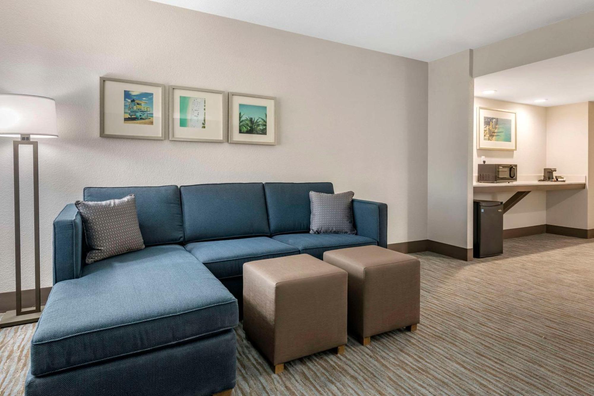 Comfort Inn & Suites Downtown Brickell-Port Of Miami Exterior foto